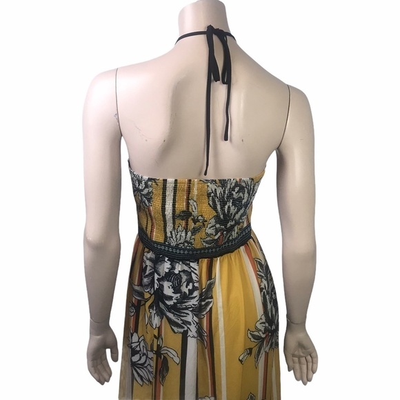 Jealous Tomato Yellow Floral Multicoloured Graphic Smocked Halter Maxi D… - Picture 10 of 16